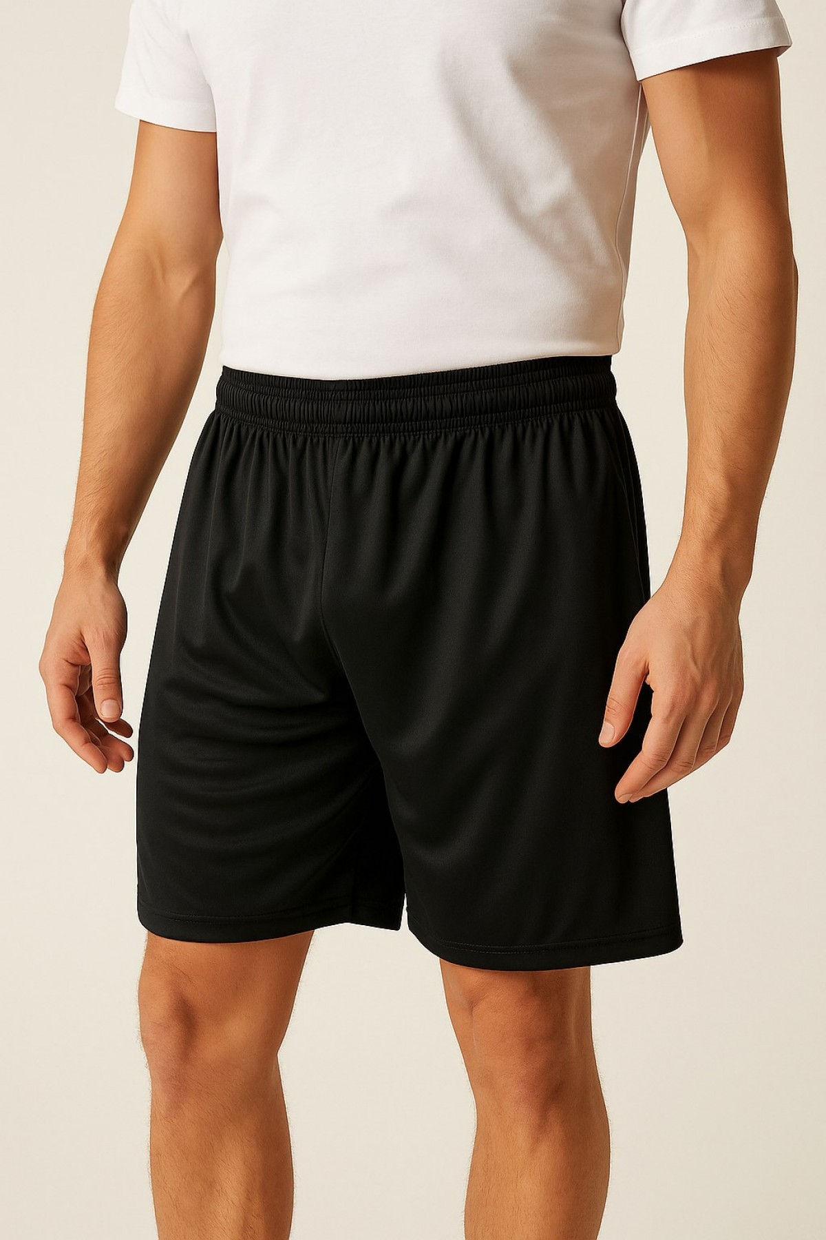 Erkek Siyah Astarlı Bağcıklı Ayarlanabilir Futbol Şortu